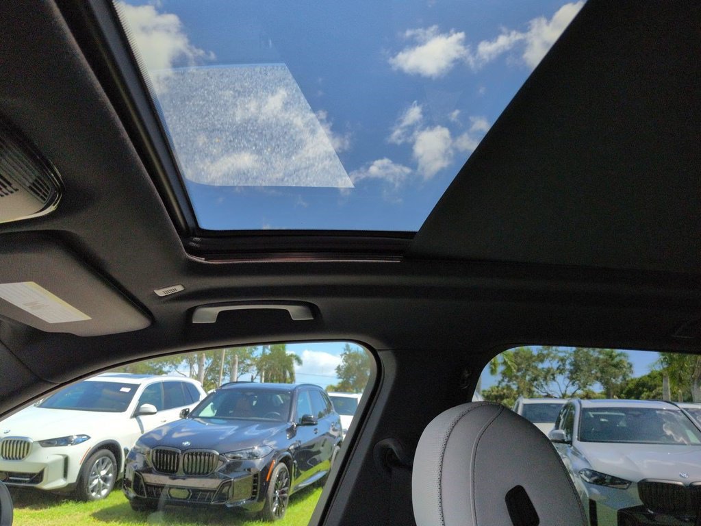 New 2026 BMW X5 xDrive40i w/ Premium Package AWD/4WD image 20