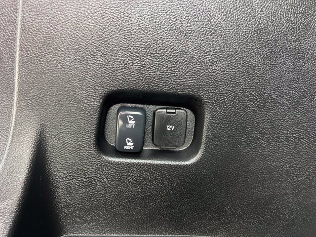 Certified 2024 Ford Edge SEL w/ Convenience Package AWD/4WD image 17