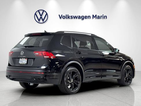 Used 2024 Volkswagen Tiguan SE R-Line FWD image 5