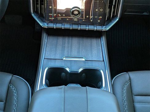 Used 2026 GMC Acadia Denali Ultimate image 20