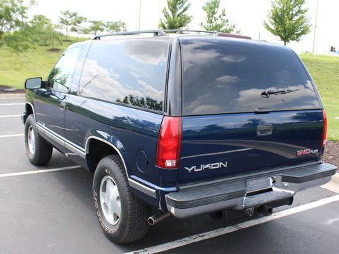 Used 1997 GMC Yukon 4WD 2-Door w/ Marketing Opt Pkg 2 image 29