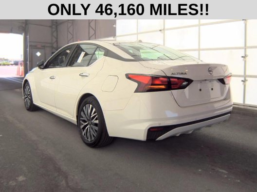 Used 2025 Nissan Altima 2.5 SV FWD image 2