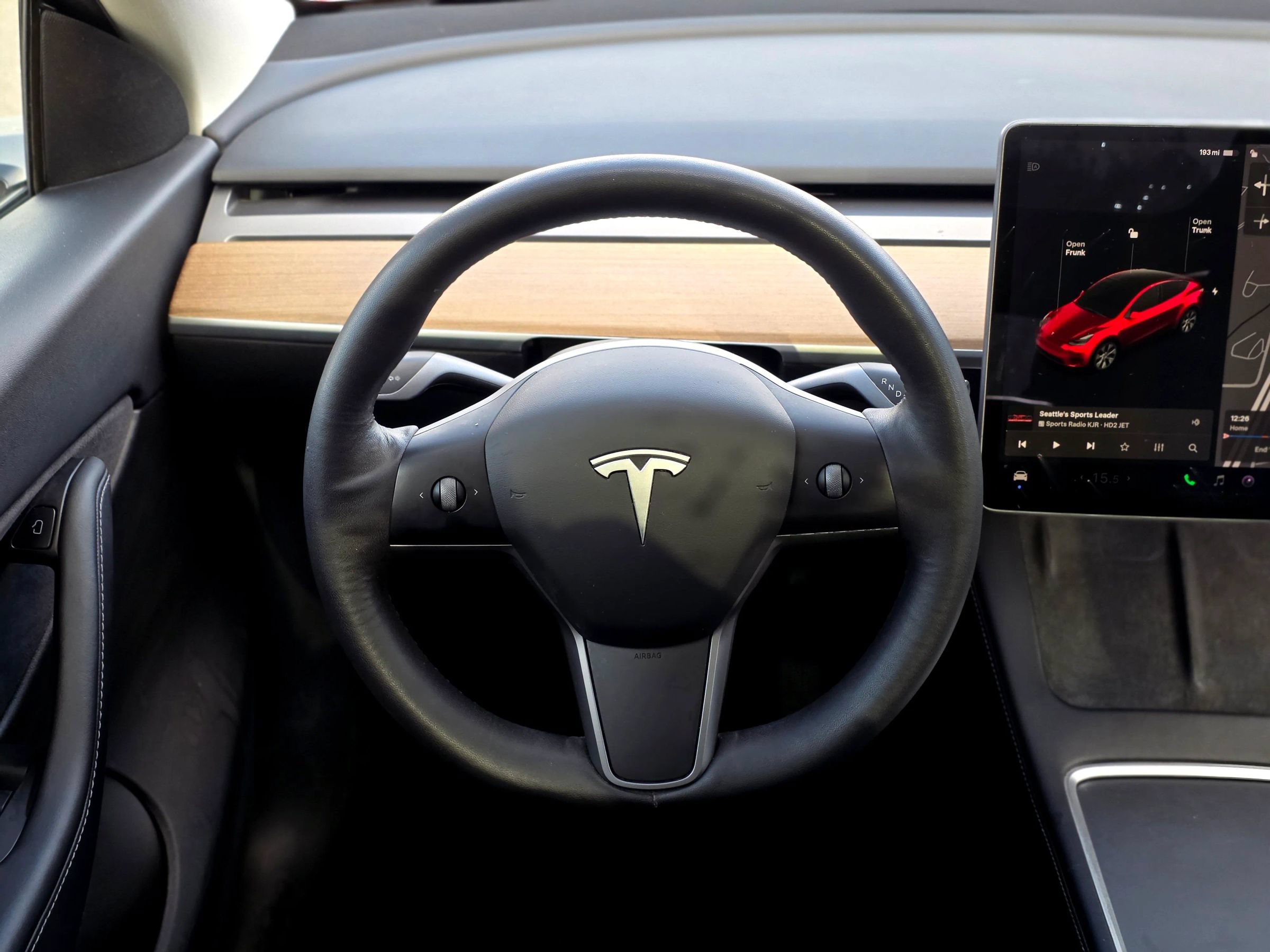 Used 2021 Tesla Model Y Long Range AWD/4WD image 13