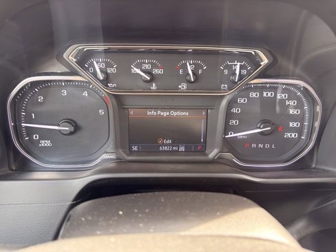 Used 2022 GMC Sierra 2500 SLT w/ SLT Convenience Package image 35