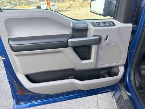 Used 2018 Ford F150 XLT w/ Equipment Group 302A Luxury AWD/4WD image 20