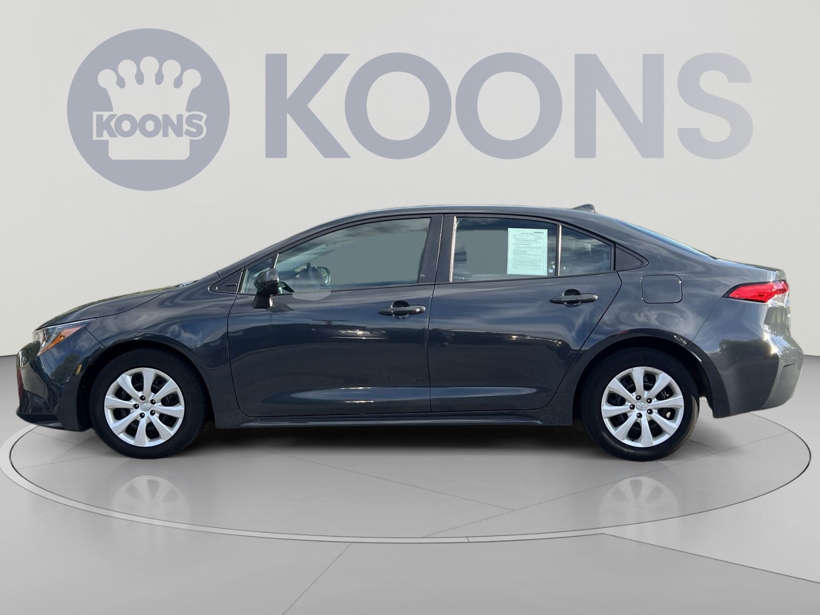 Used 2024 Toyota Corolla LE FWD image 5