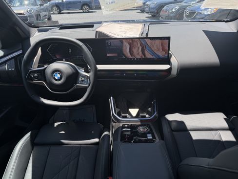 Certified 2025 BMW X3 xDrive30i w/ Premium Package AWD/4WD image 16