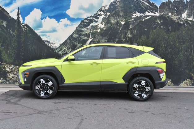 Used 2024 Hyundai Kona SEL AWD/4WD image 7