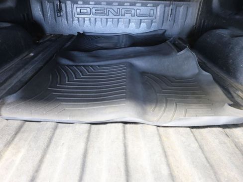Used 2017 GMC Sierra 1500 Denali AWD/4WD image 35