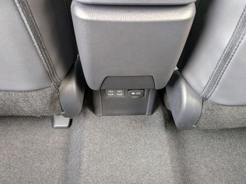 New 2026 Toyota Prius Plug-In Hybrid FWD image 18