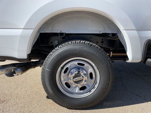 New 2026 Ford F250 XL w/ 360-Degree Camera Package image 35