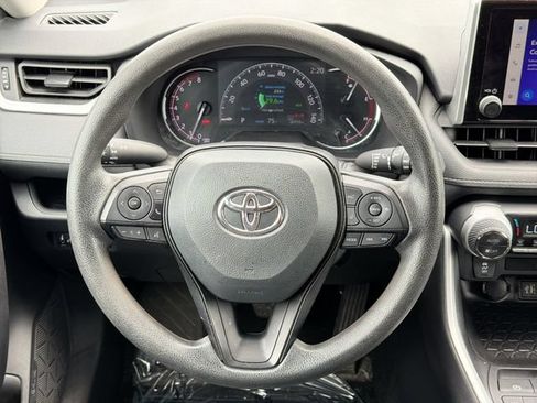 Used 2024 Toyota RAV4 XLE FWD image 13