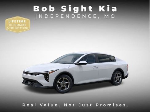 New 2026 Kia K4 FWD image 3