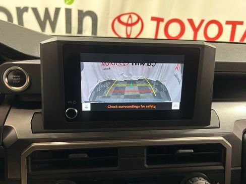Used 2025 Toyota 4Runner SR5 image 30
