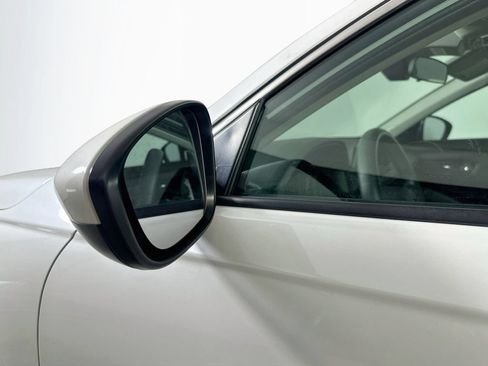 Used 2023 Honda Accord LX image 34
