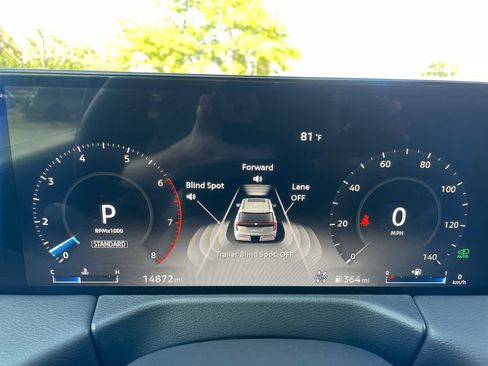 Used 2025 Nissan Armada PRO-4X AWD/4WD image 18