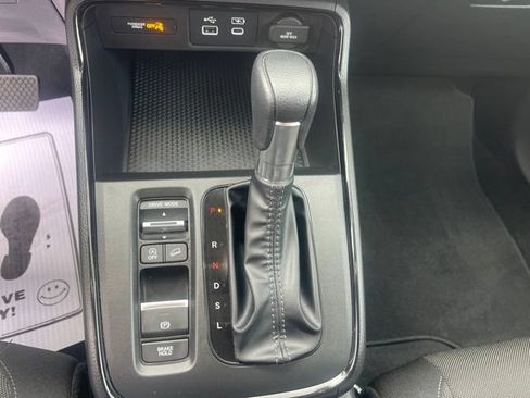 Used 2024 Honda CR-V EX image 14