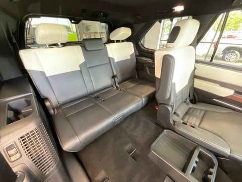Certified 2024 Toyota Sequoia Capstone AWD/4WD image 20