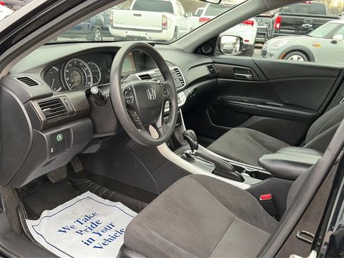 Used 2014 Honda Accord EX image 28