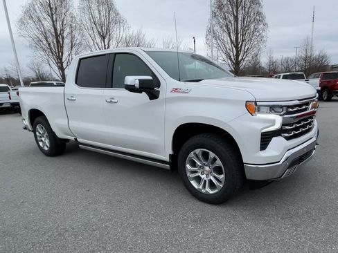 New 2025 Chevrolet Silverado 1500 LTZ w/ LTZ Premium Package image 38