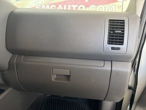 Used 2020 Nissan NV 2500 SV RWD image 15
