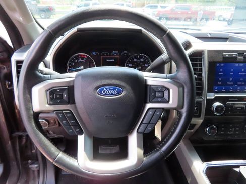 Used 2021 Ford F250 Lariat AWD/4WD image 24