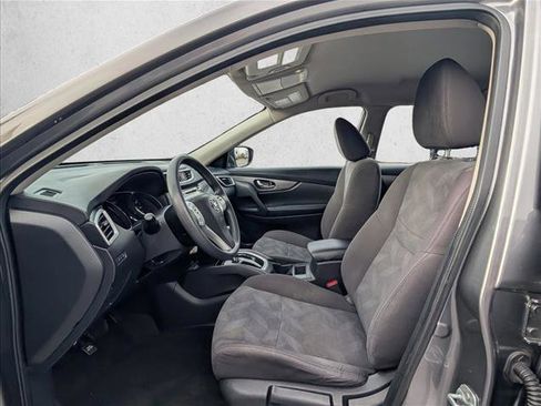 Used 2016 Nissan Rogue S image 16