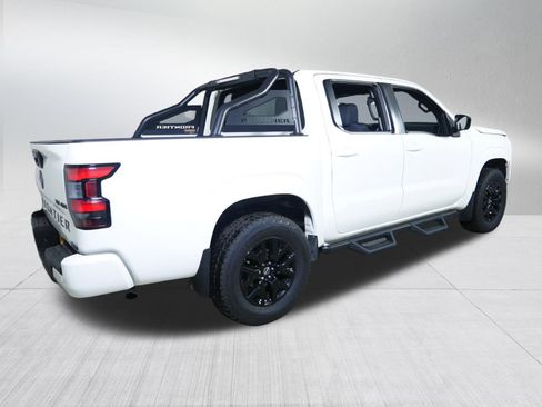 Used 2023 Nissan Frontier SV w/ Midnight Edition Package image 7