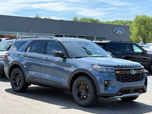 New 2026 Ford Explorer Tremor w/ Tremor Convenience Package AWD/4WD image 37