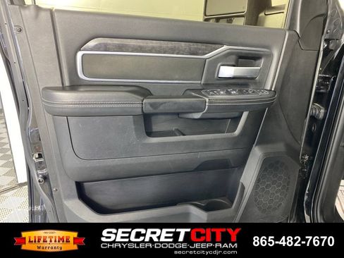 Used 2024 RAM 2500 Big Horn w/ Bed Utility Group AWD/4WD image 12