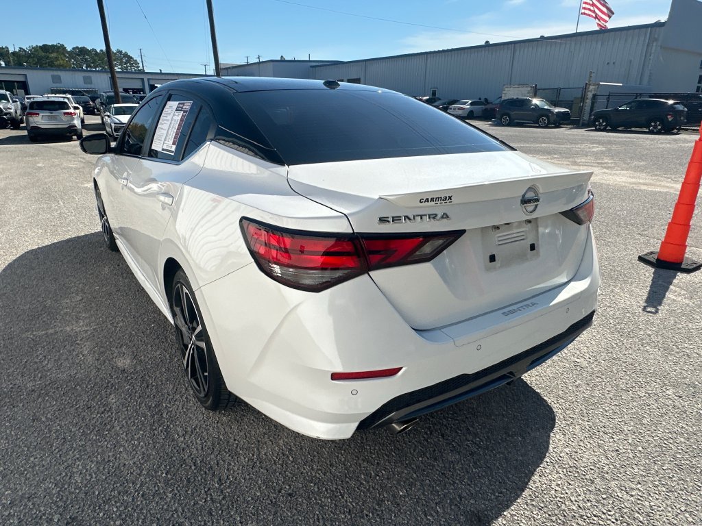 Used 2022 Nissan Sentra SR w/ Lighting Package FWD image 6