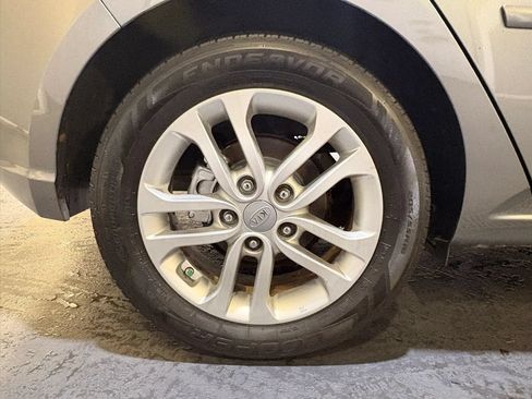 Used 2012 Kia Forte EX FWD image 28