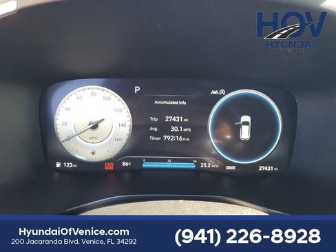 Certified 2023 Hyundai Santa Fe SEL w/ Premium Package image 35