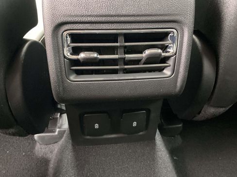 New 2026 Lincoln Corsair Premiere image 19