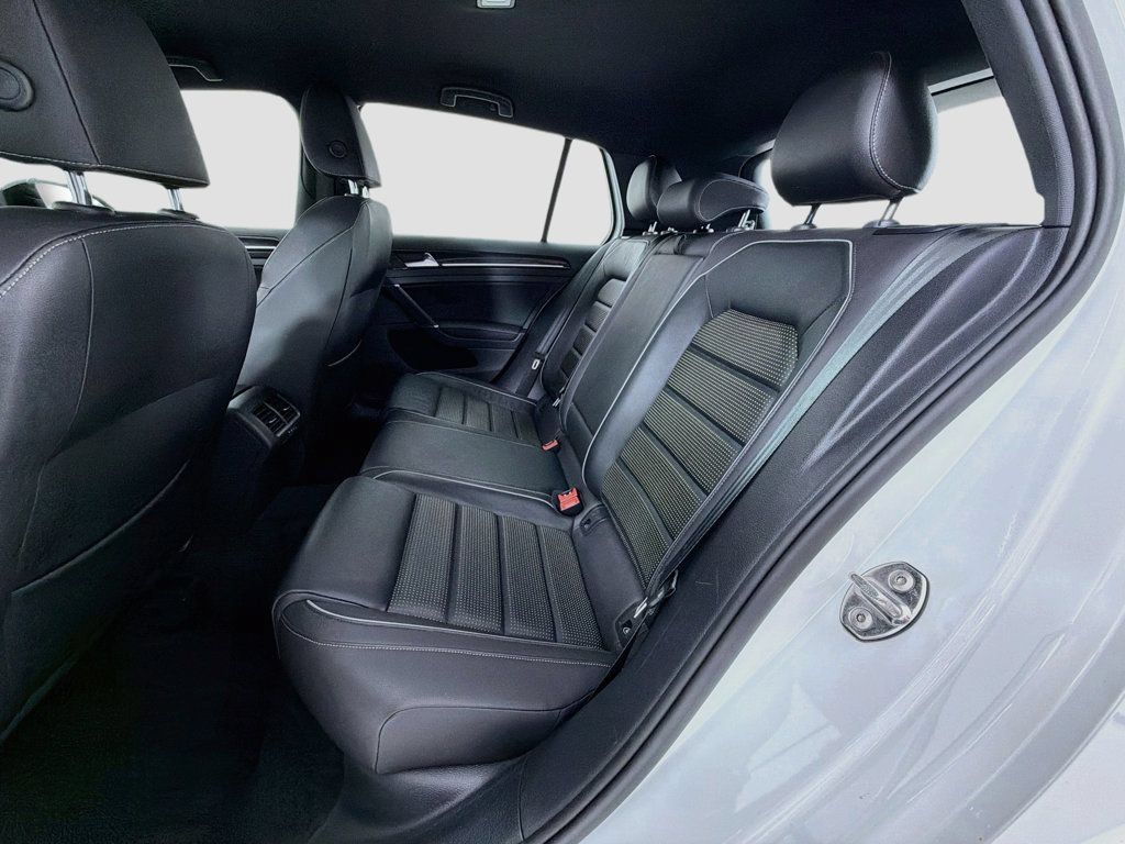 Used 2019 Volkswagen Golf R 4-Door AWD/4WD image 23