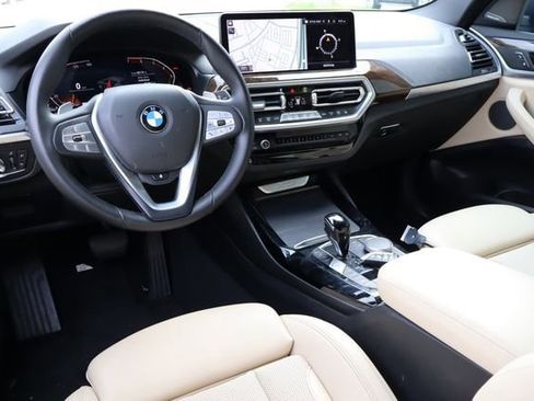 Used 2023 BMW X3 xDrive30i w/ Premium Package AWD/4WD image 5