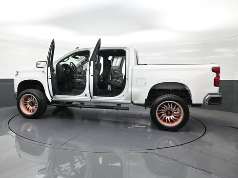 Used 2021 Chevrolet Silverado 1500 LT w/ All Star Edition Plus RWD image 31