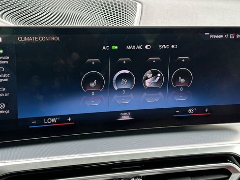 Used 2024 BMW 430i Coupe w/ Convenience Package RWD image 17