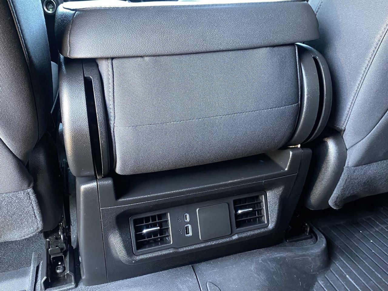 Used 2024 Chevrolet Silverado 1500 Custom Trail Boss AWD/4WD image 15
