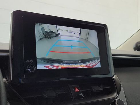 Used 2026 Toyota Corolla LE FWD image 28