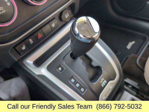 Used 2015 Jeep Compass High Altitude image 22