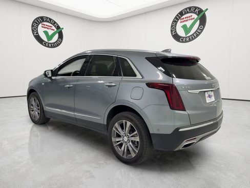 Used 2024 Cadillac XT5 Premium Luxury w/ Technology Package FWD image 3