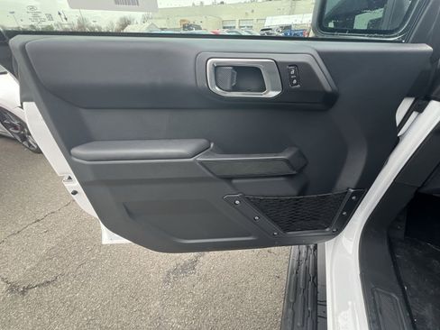 New 2025 Ford Bronco Outer Banks image 15