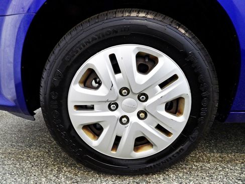 Used 2018 Dodge Grand Caravan SE w/ UConnect Hands-Free Group FWD image 17
