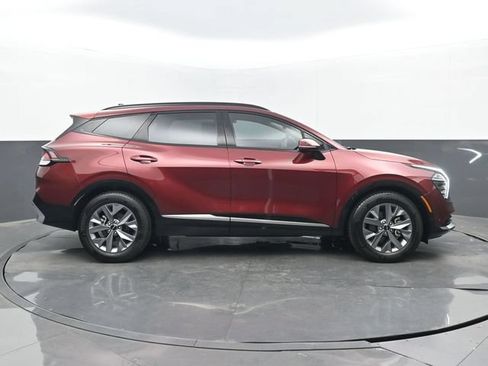 Used 2025 Kia Sportage SX FWD image 2
