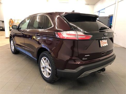 Used 2022 Ford Edge SEL w/ Convenience Package image 6