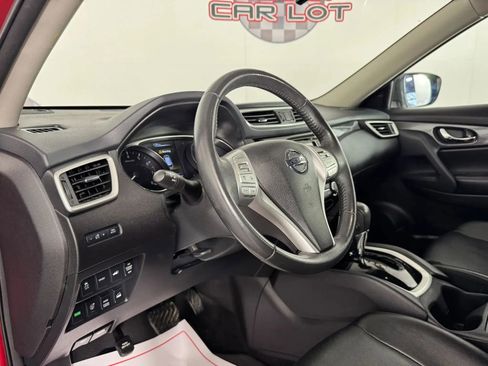 Used 2016 Nissan Rogue SL w/ SL Premium Package AWD/4WD image 10