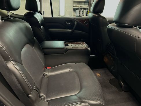 Used 2019 INFINITI QX80 Luxe image 26