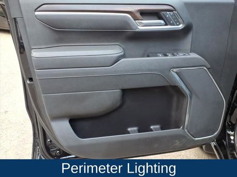 Used 2025 GMC Sierra 1500 SLT image 23