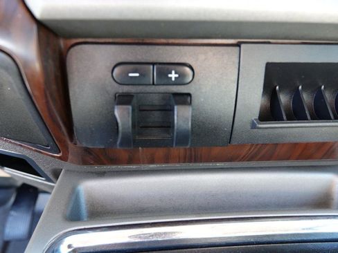 Used 2014 Ford F250 Lariat w/ Chrome Package image 30